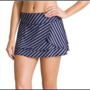 Athleta size L large blue striped skort tennis zip back pocket active cute run